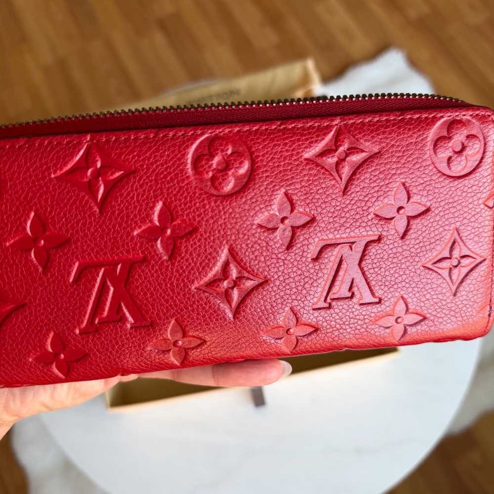 Authentic Louis Vuitton Zippy Wallet Empreinte Leather – Bold Red – - Picture 17 of 17